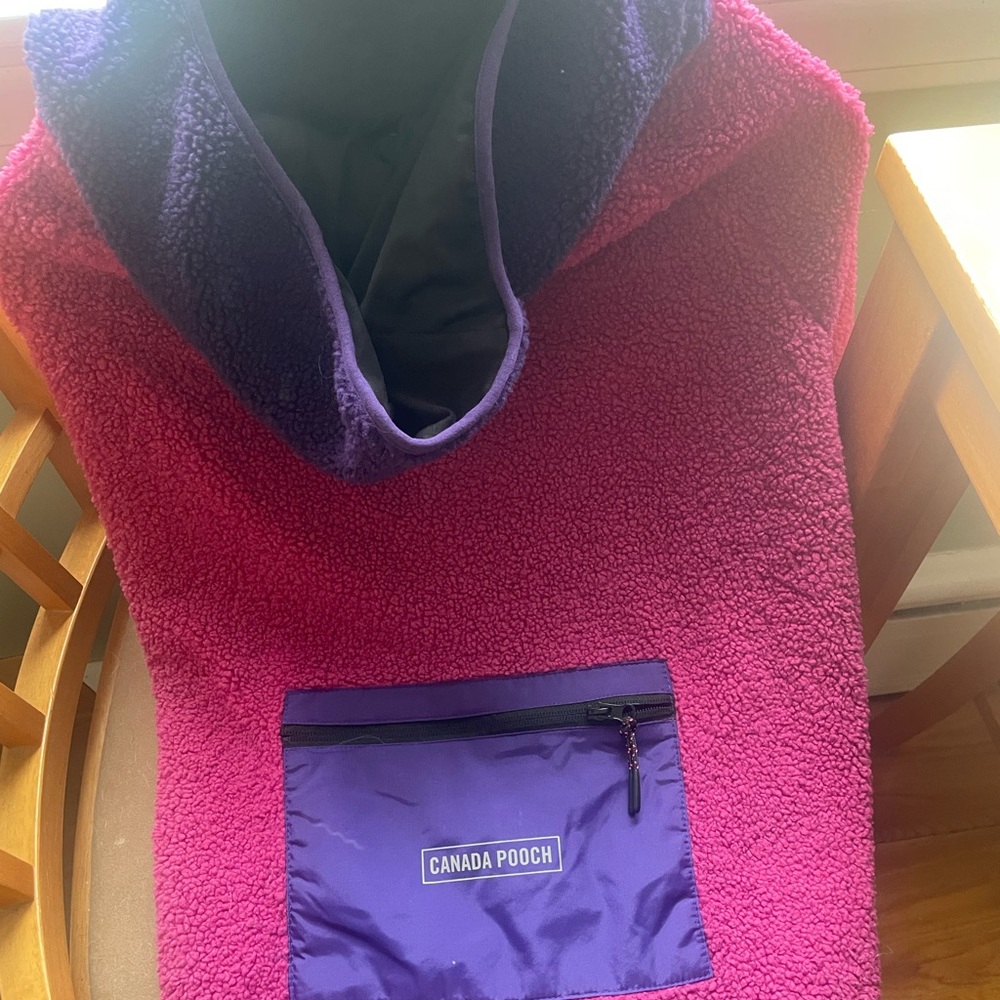Canada Pooch Pink/Purple Sweater Size 28